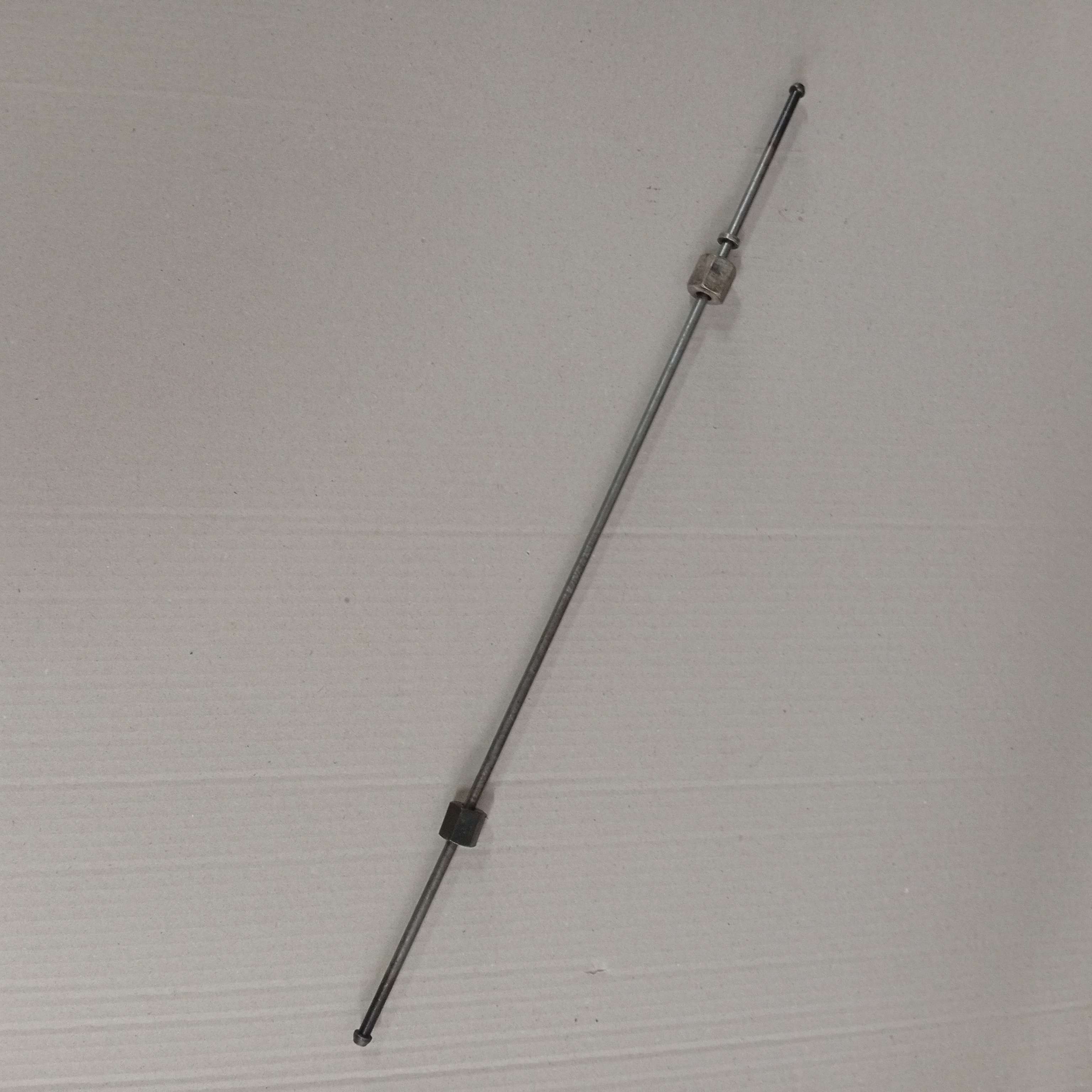 Trubka vstřikovací rovná - 53cm - klíč 17+19