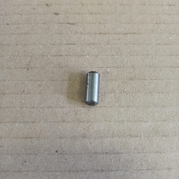 Kolík zámku PV3S - 6x16 mm - k tyči zasouvací vidlice 1. a 2. rychlosti
