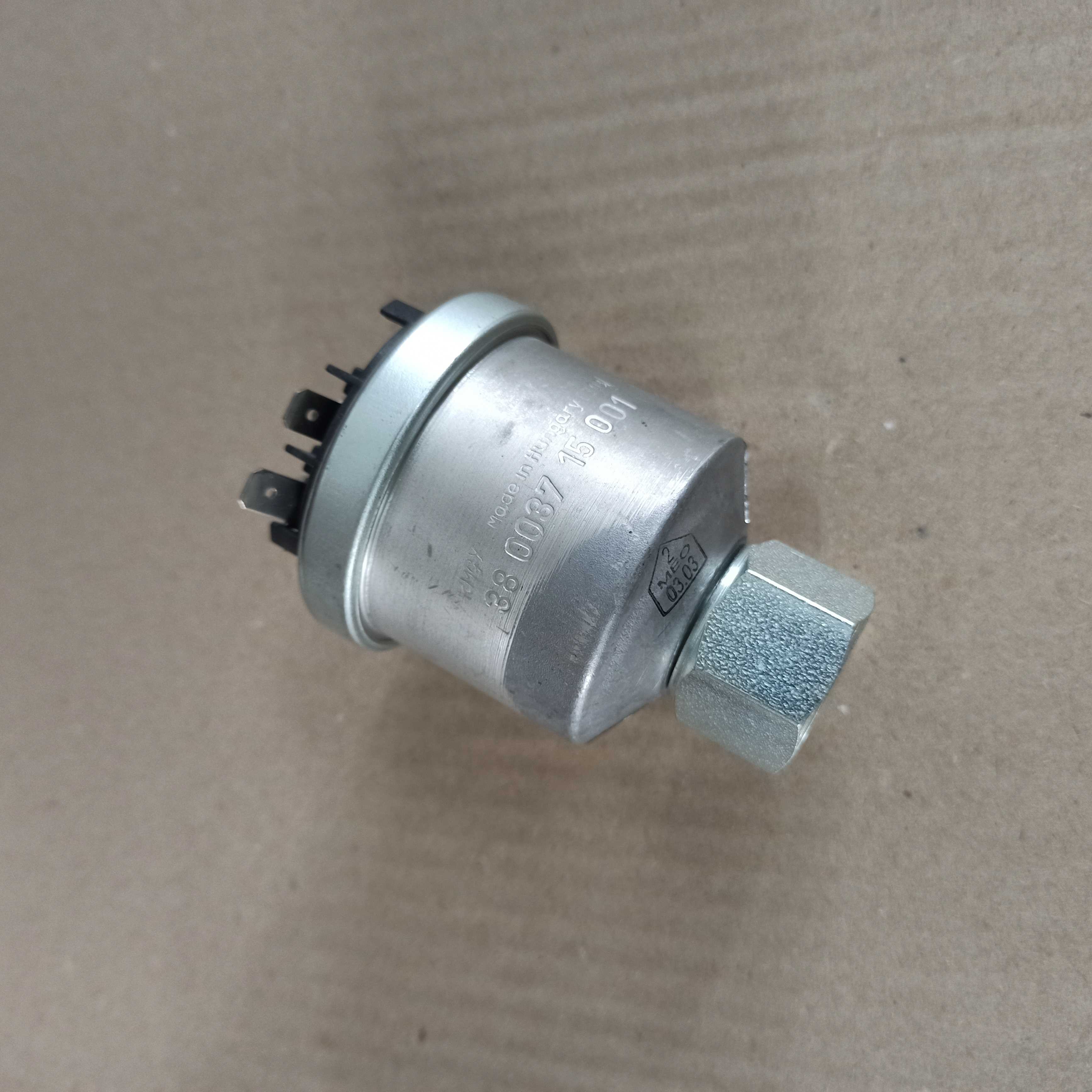 Snímač otáčkoměru KMGY - 38003715001 - 2 vývody