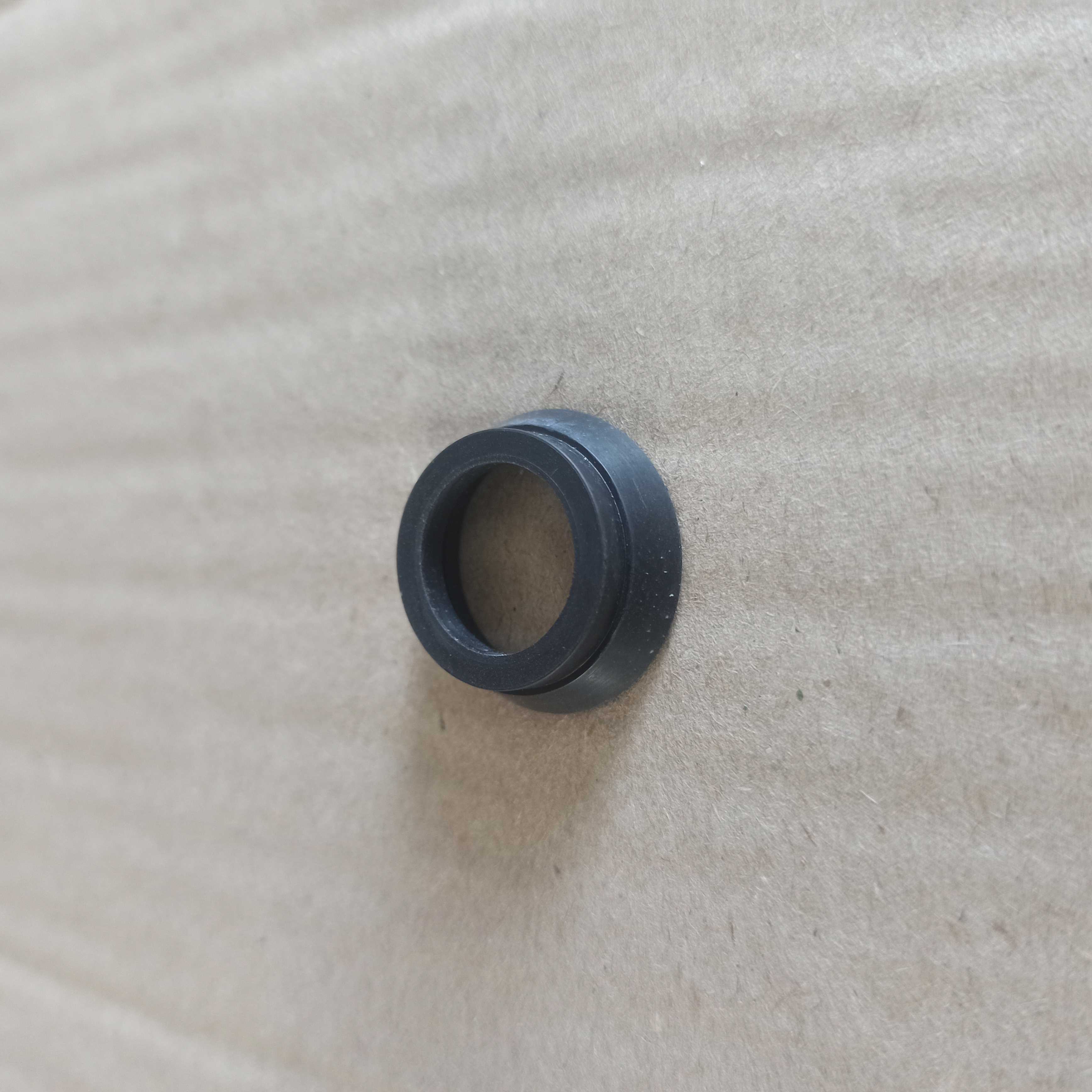 Manžeta pístku spojkového válce pr. 22mm