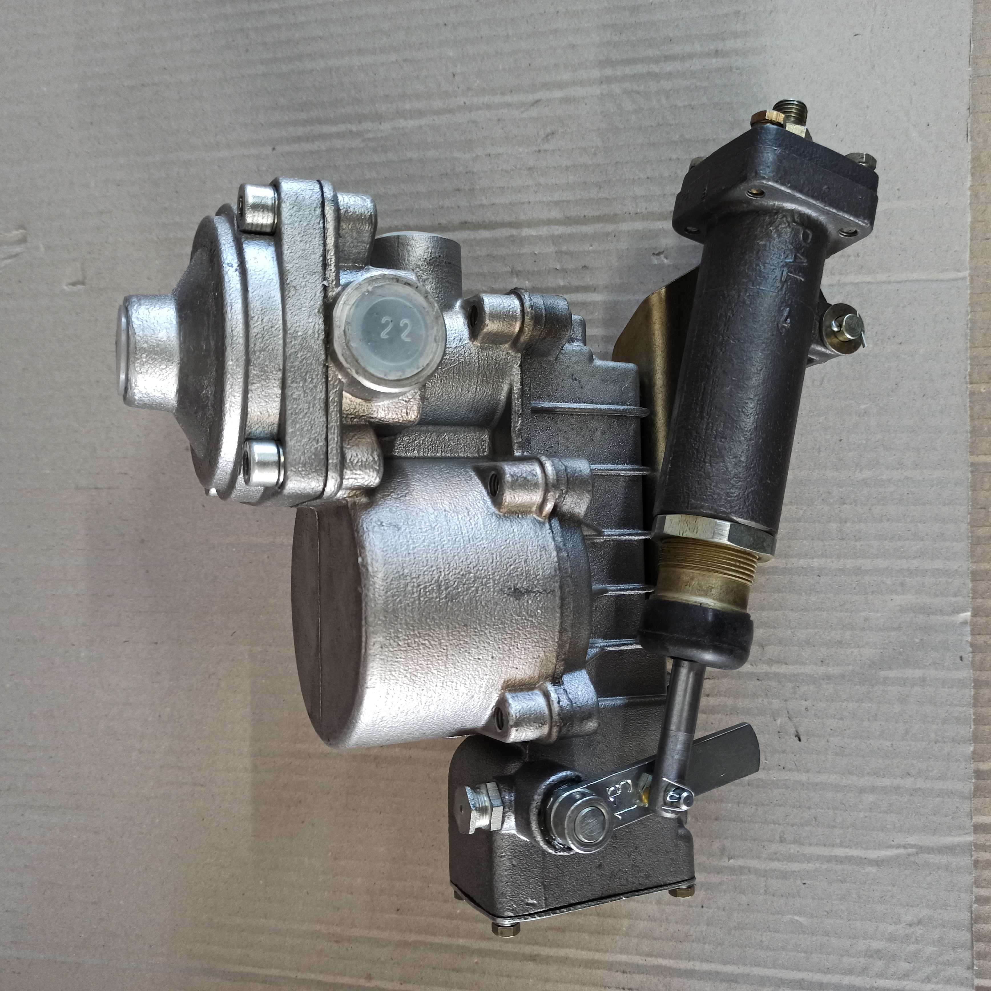Automatický zátěžový regulátor T815 - 401013 - starý typ