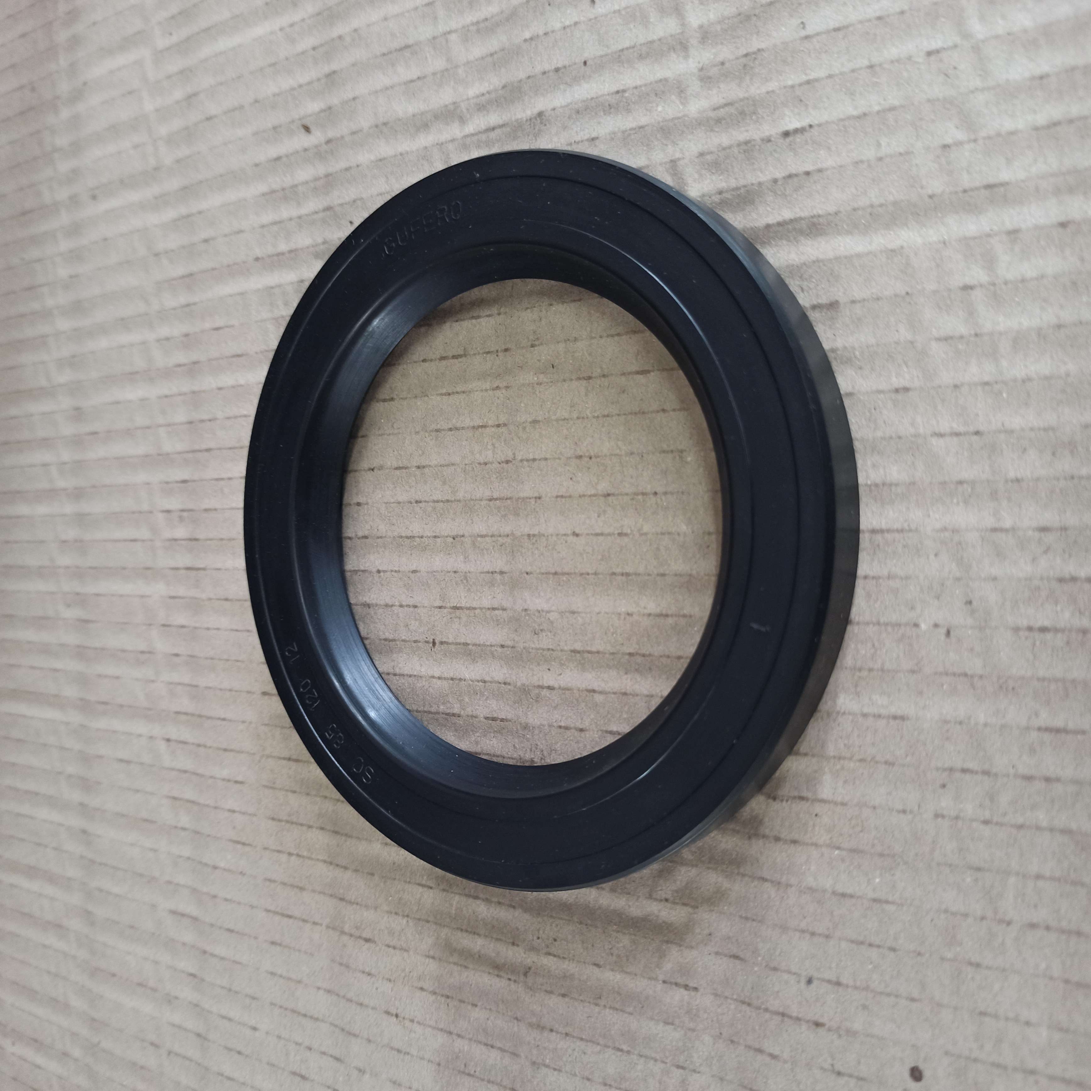 Gufero G 85x120x12 NBR - náboj zadního kola AVIA A60