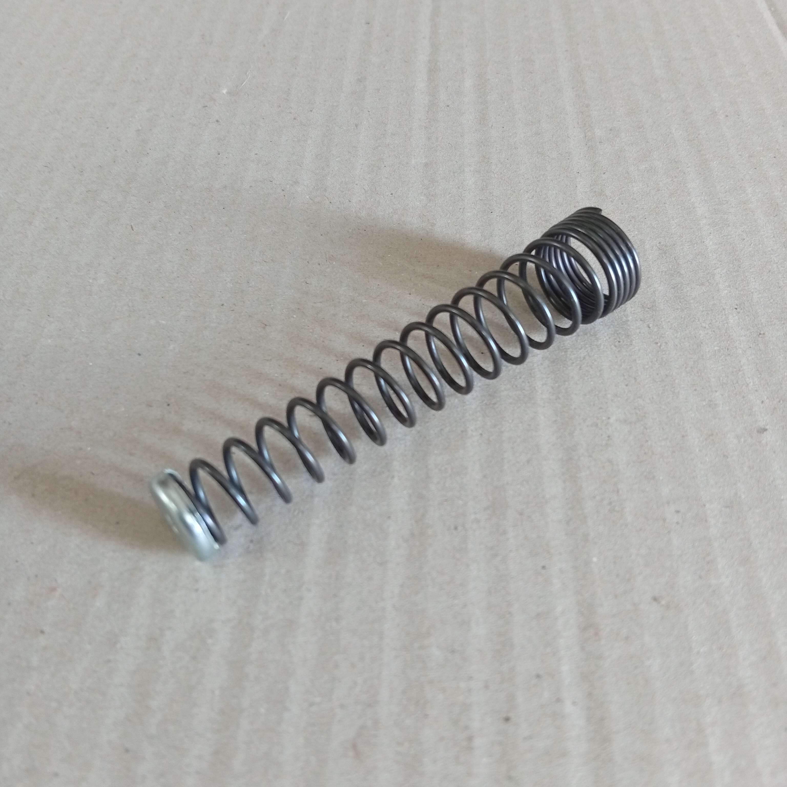 Pružina s podložkou spojkového válce pr. 22mm
