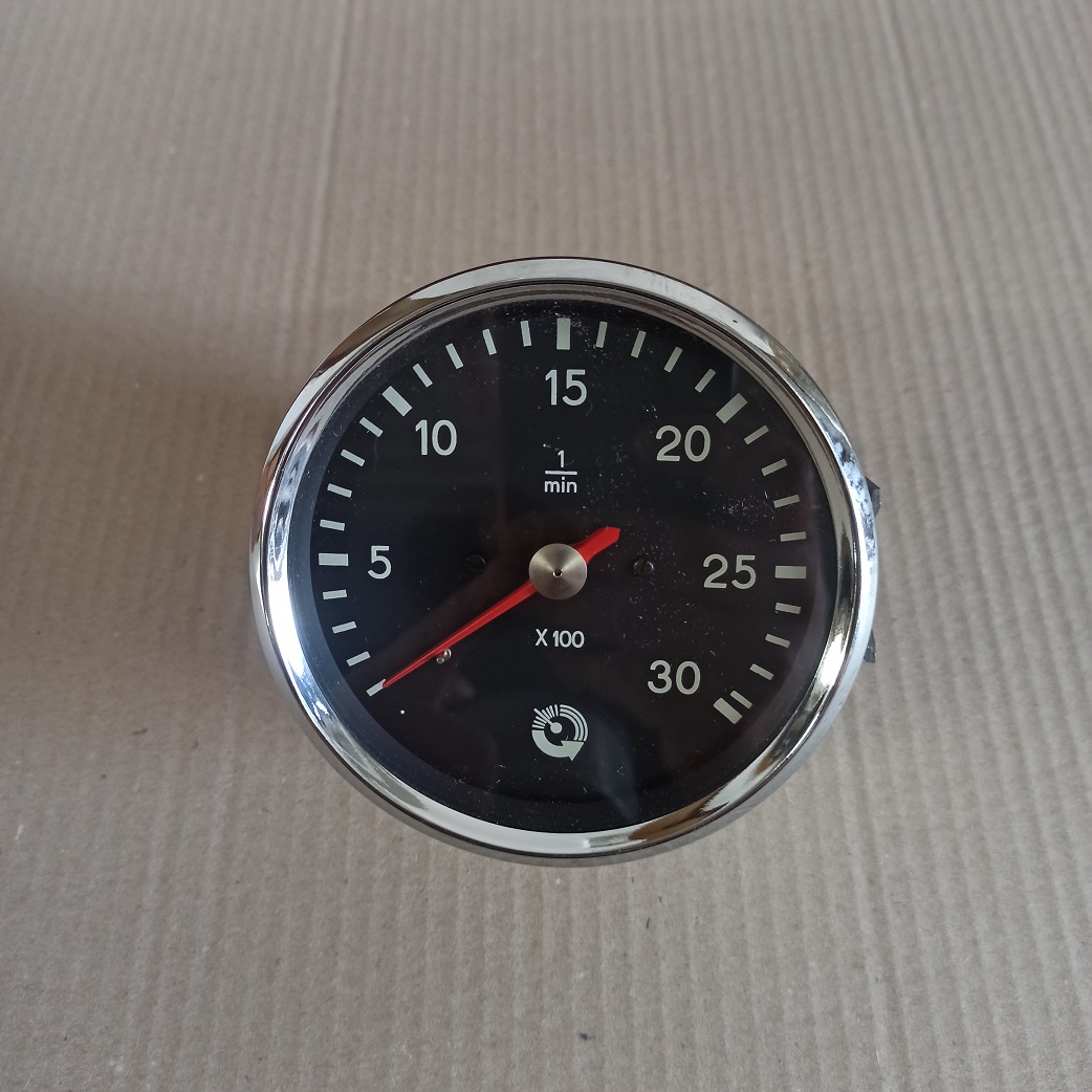 Otáčkoměr pr. 100 - DDR / 0-3000 ot./min.