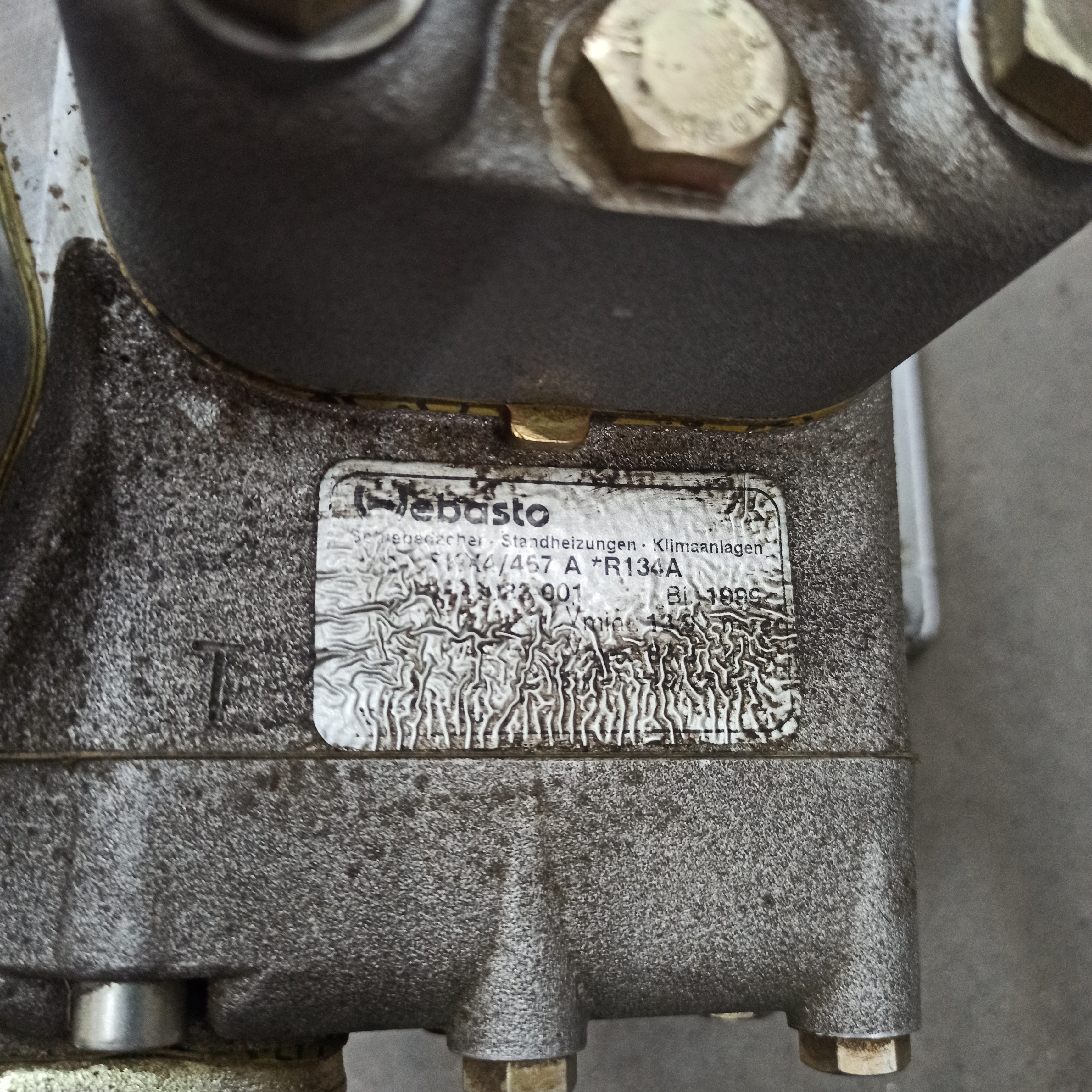 Kompresor klimatizace WEBASTO FKX4/467A - R134A