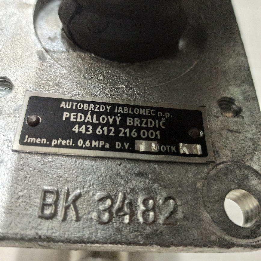 Brzdič hlavní pedálový PV3S , UN-053