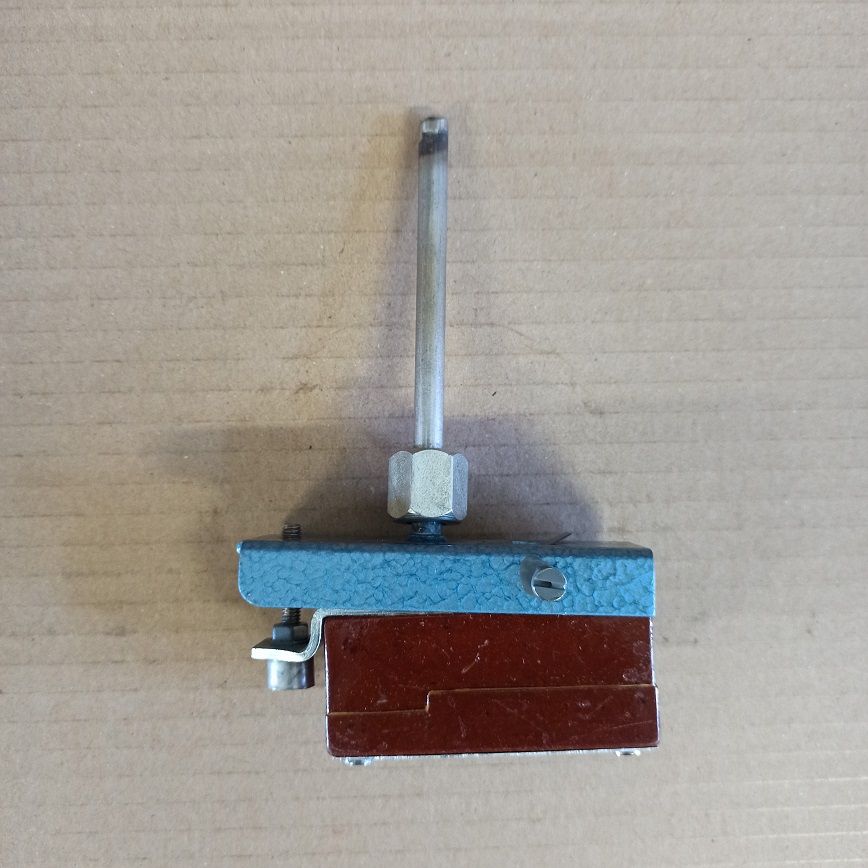 Termostat naftového topení TH 810.1 - Karosa Š11