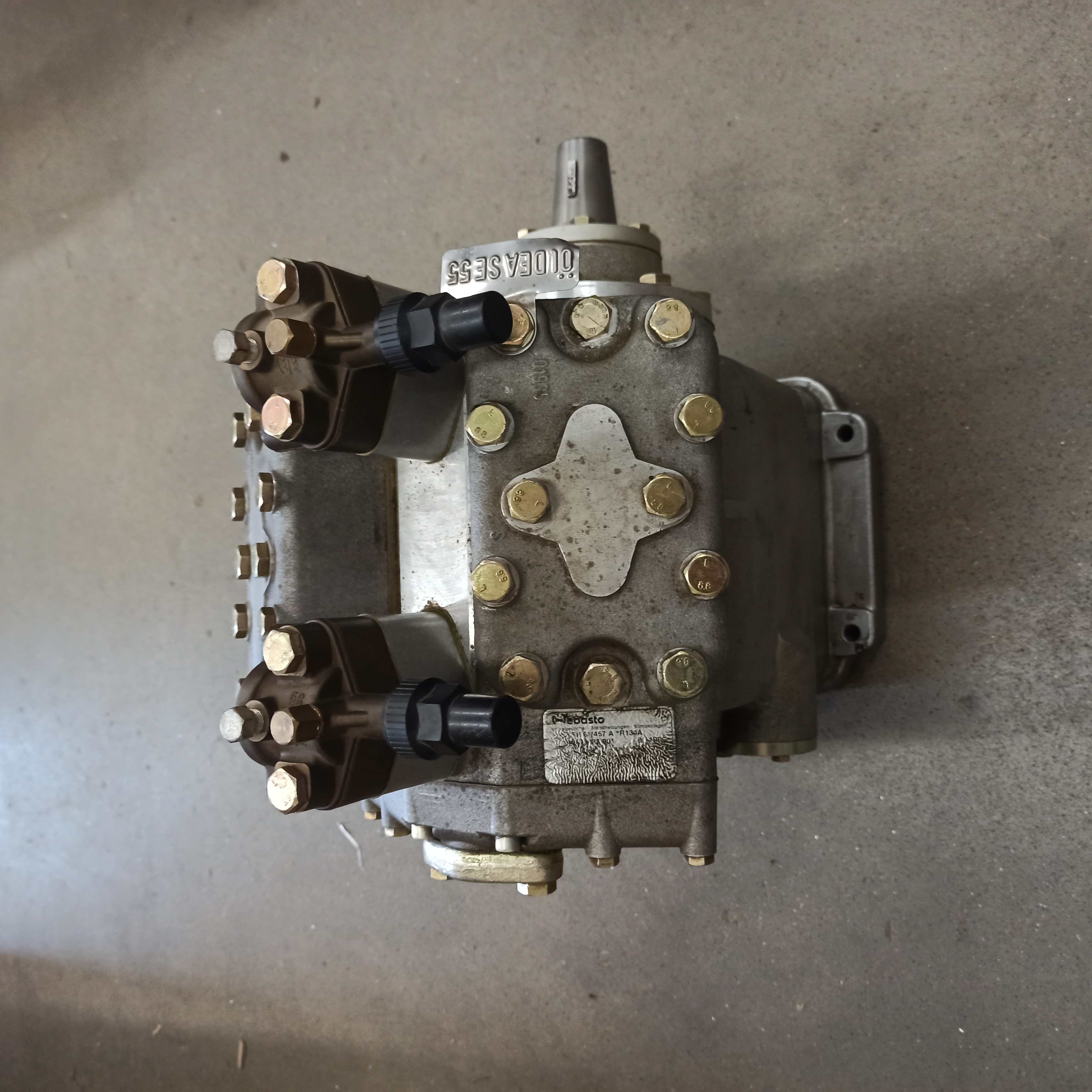 Kompresor klimatizace WEBASTO FKX4/467A - R134A