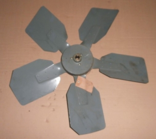 Ventilátor chlazení s nábojem Karosa