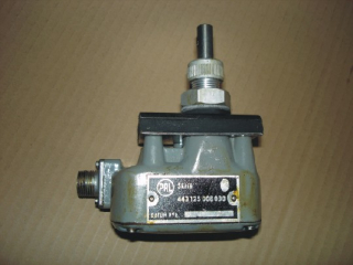 Převodka stěračů P - T813