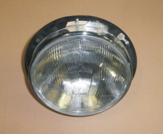 Světlomet přední T815, Karosa 700