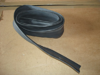 Těsnění kapoty pryžové PV3S