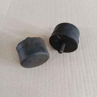 Silentblok motoru boční T813, T815