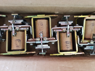 Spínač startéru 24V / 5,8kW