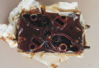 Hlava válců PV3S bez ventilů ( zakonzervovaná )