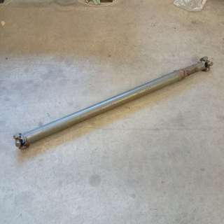 Hřídel spojovací od reduk. skříně k přední nápravě PV3S, délka 1498 mm