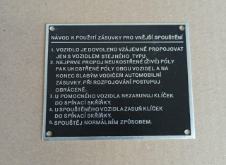 Štítek AL - návod k použití zásuvky pro vnější spouštění