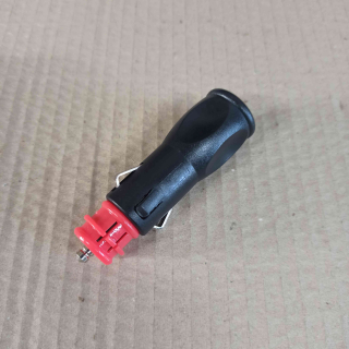 Zástrčka do zapalovače 12/24V