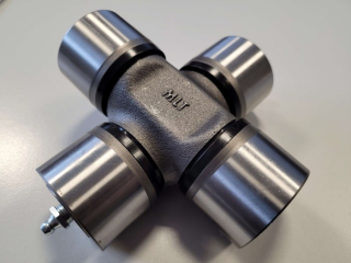 Kříž kloubovice úplný GKN 700228 - T815 EURO II-IV