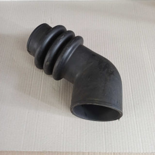 Koleno nasávání vzduchu pryžové - 100mm
