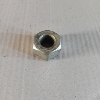 Matice kola MAZ, KRAZ -  M18x1,5 - klíč 32