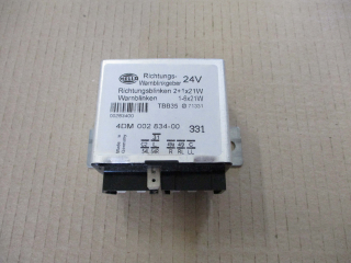 Přerušovač směrových světel HELLA 24V, elektronický, 2+1(6)x21W PW, s držákem, pro přívěs - IVECO, KÖGEL