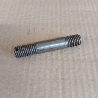 Šroub závrtný M14x2x78mm PV3S